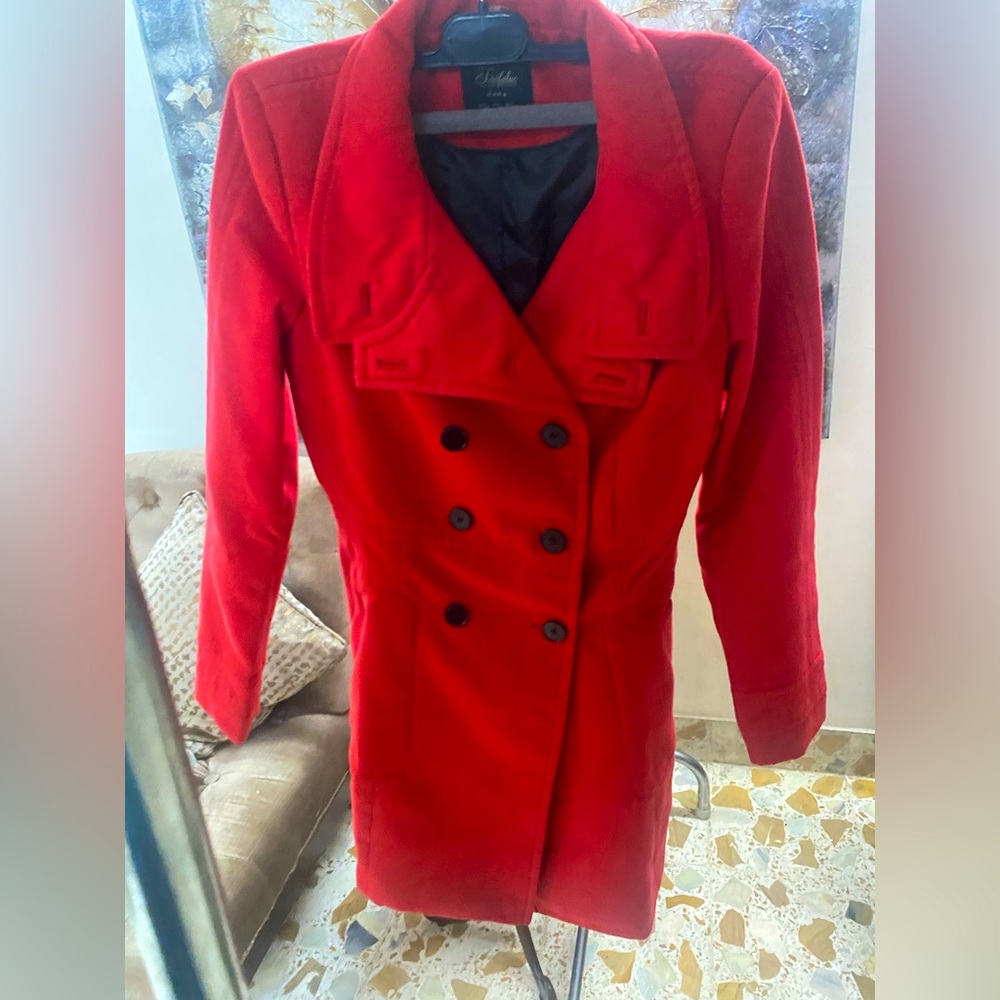 Lovely Double Breasted warm jacket from ZARA - Picture 1 of 7